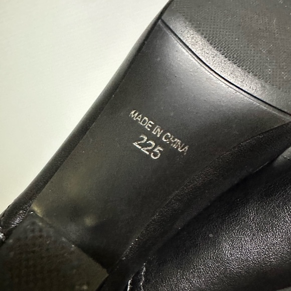 Black shoes - Picture 8 of 8